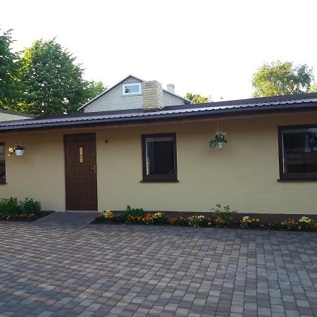 Brivdienu Maja Saulite Windawa Zewnętrze zdjęcie